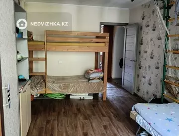 3-комнатная квартира, этаж 4 из 5, 66 м²