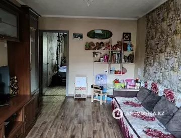 3-комнатная квартира, этаж 4 из 5, 66 м²