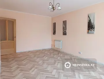 3-комнатная квартира, этаж 3 из 4, 76 м²
