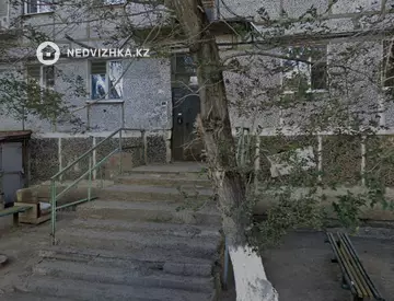 4-комнатная квартира, этаж 1 из 5, 63 м²
