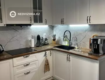 2-комнатная квартира, этаж 10 из 16, 62 м²