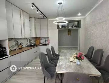2-комнатная квартира, этаж 5 из 5, 84 м²