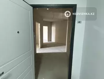 1-комнатная квартира, этаж 10 из 13, 58 м²