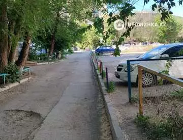 2-комнатная квартира, этаж 3 из 5, 49 м²