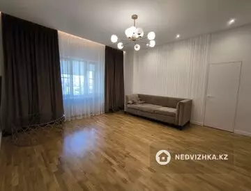 4-комнатная квартира, этаж 5 из 6, 156 м²