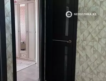 2-комнатная квартира, этаж 4 из 4, 39 м²
