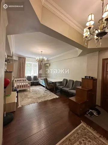 3-комнатная квартира, этаж 2 из 6, 79 м²