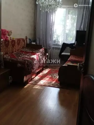 2-комнатная квартира, этаж 2 из 5, 44 м²