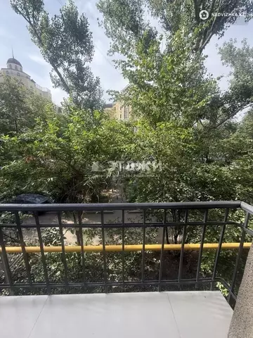 2-комнатная квартира, этаж 2 из 4, 50 м²