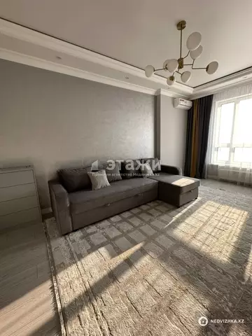 1-комнатная квартира, этаж 16 из 21, 53 м², на длительный срок