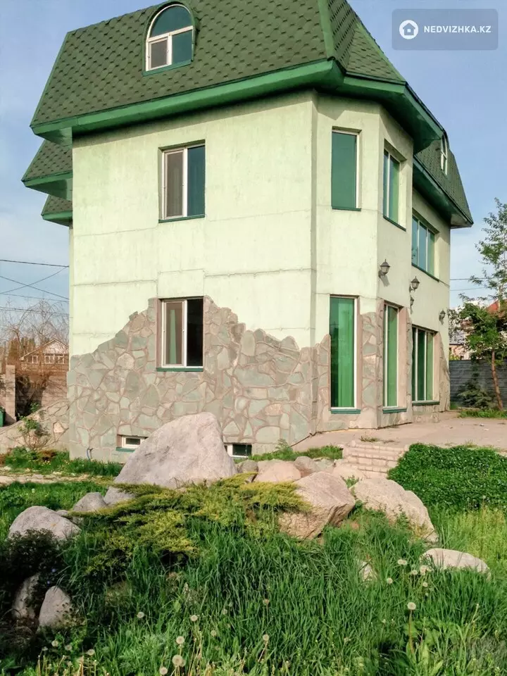 365 м², 6-комнатный дом, 7.4 соток, 365 м², изображение - 1