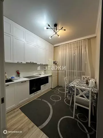 3-комнатная квартира, этаж 10 из 12, 78 м²
