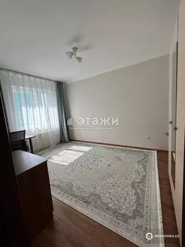 2-комнатная квартира, этаж 10 из 14, 56 м²