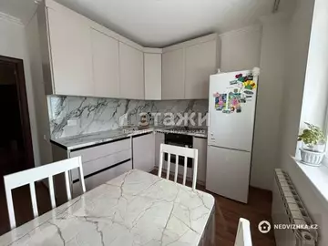2-комнатная квартира, этаж 10 из 14, 56 м²
