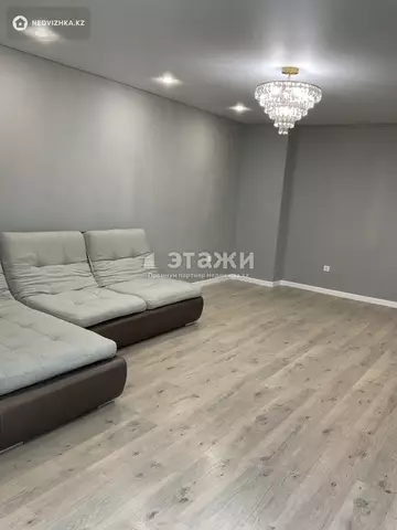 2-комнатная квартира, этаж 12 из 13, 60 м²