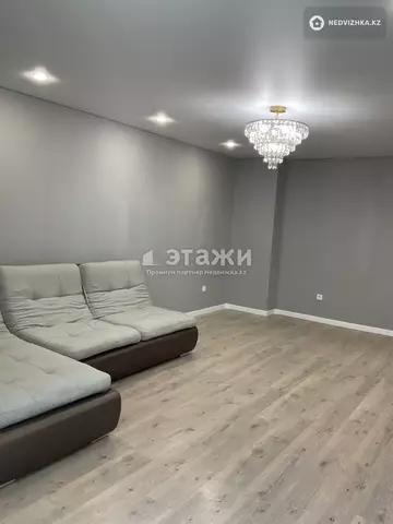 2-комнатная квартира, этаж 12 из 13, 60 м²