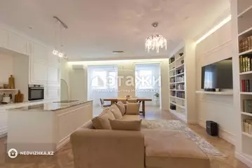 4-комнатная квартира, этаж 6 из 7, 135 м²