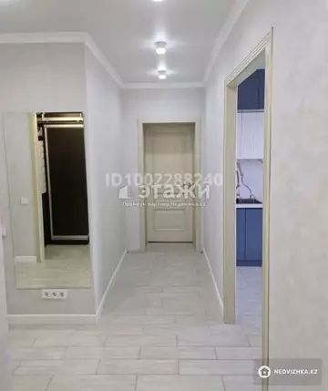 2-комнатная квартира, этаж 8 из 9, 65 м²