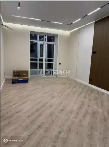 2-комнатная квартира, этаж 7 из 12, 57 м²