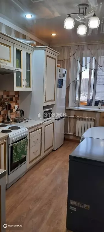 1-комнатная квартира, этаж 4 из 6, 36 м²