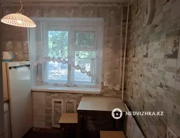 3-комнатная квартира, этаж 1 из 5, 58 м²