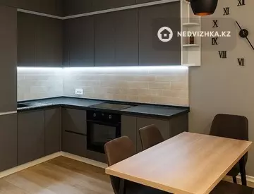 3-комнатная квартира, этаж 19 из 20, 103 м²