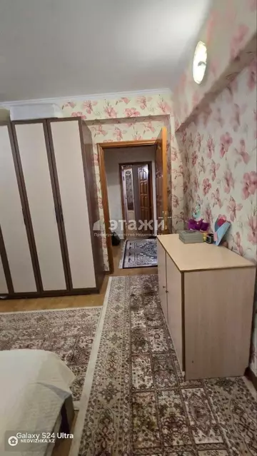 4-комнатная квартира, этаж 1 из 6, 86 м²