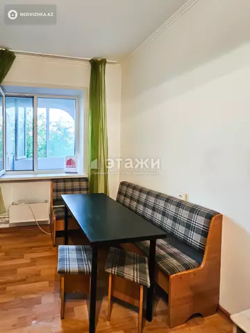1-комнатная квартира, этаж 4 из 5, 32 м²