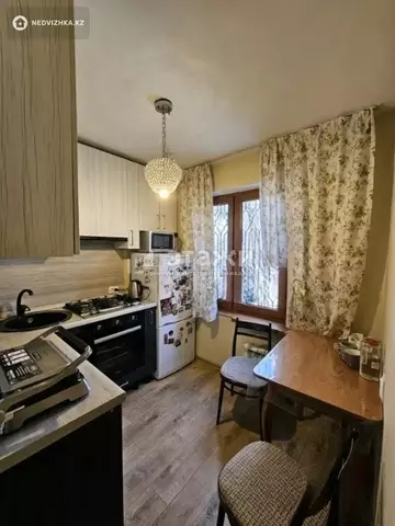 2-комнатная квартира, этаж 2 из 4, 44 м²