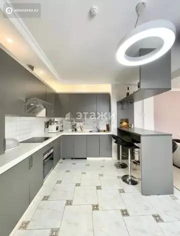 2-комнатная квартира, этаж 14 из 15, 56 м²