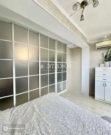2-комнатная квартира, этаж 14 из 15, 56 м²