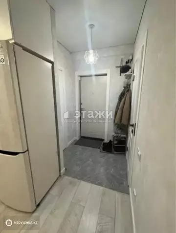 1-комнатная квартира, этаж 1 из 10, 33 м²