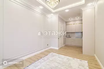 2-комнатная квартира, этаж 8 из 12, 39 м²