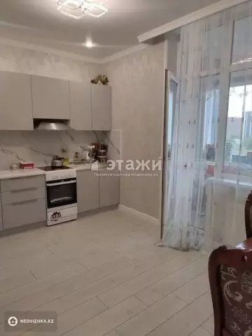 2-комнатная квартира, этаж 4 из 14, 59 м²