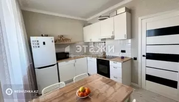 2-комнатная квартира, этаж 12 из 16, 52 м²