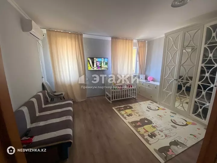 57.1 м², 1-комнатная квартира, этаж 2 из 13, 57 м², изображение - 1