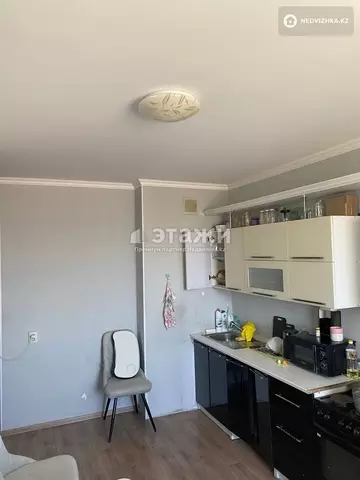 57.1 м², 1-комнатная квартира, этаж 2 из 13, 57 м², изображение - 3