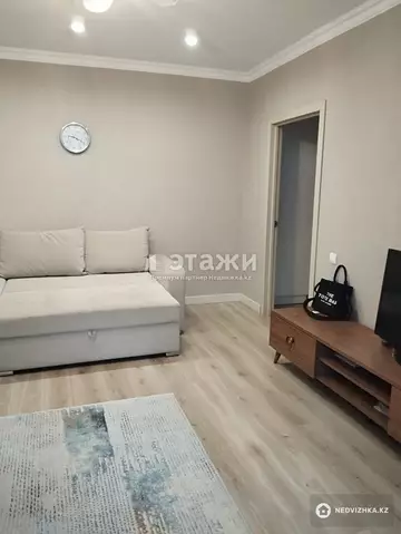 2-комнатная квартира, этаж 2 из 14, 70 м²