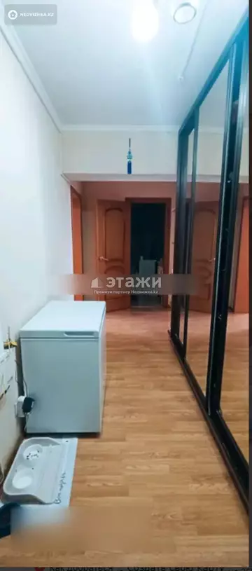 1-комнатная квартира, этаж 4 из 10, 49 м²