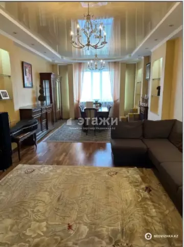 4-комнатная квартира, этаж 11 из 13, 180 м²