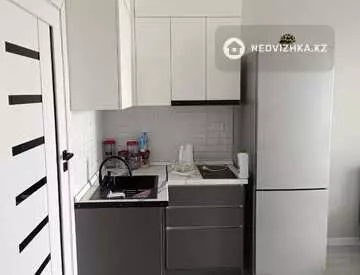 1-комнатная квартира, этаж 8 из 10, 31 м²