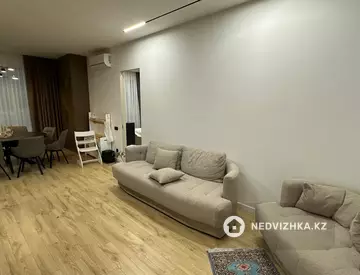 3-комнатная квартира, этаж 2 из 4, 100 м²