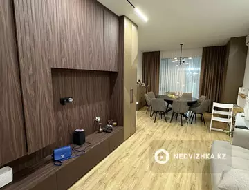 3-комнатная квартира, этаж 2 из 4, 100 м²