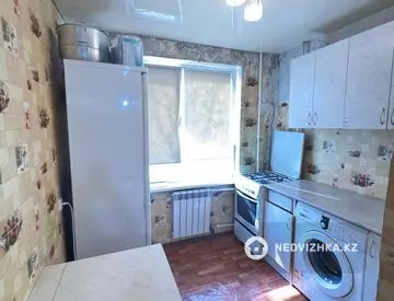 1-комнатная квартира, этаж 3 из 5, 34 м²