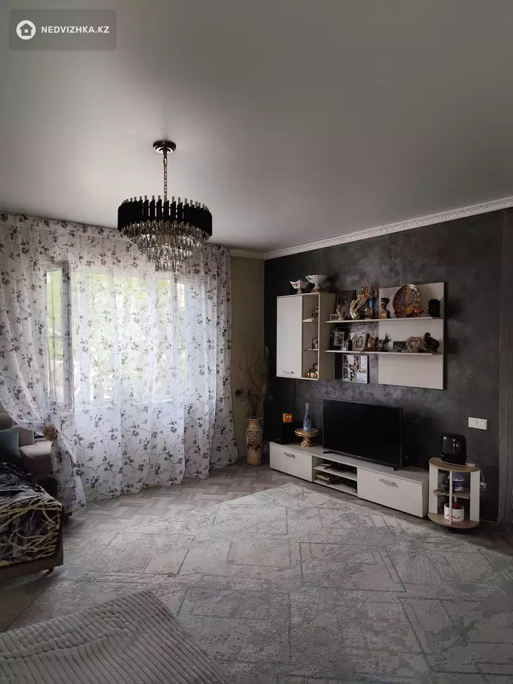 160 м², 4-комнатный дом, 4.2 соток, 160 м², изображение - 1