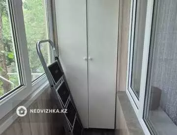 1-комнатная квартира, этаж 3 из 5, 33 м²