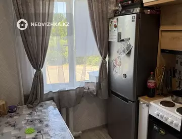 4-комнатная квартира, этаж 4 из 5, 68 м²