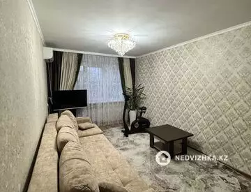 3-комнатная квартира, этаж 4 из 5, 61 м²