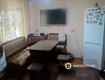 4-комнатный дом, 10 соток, 10 м²