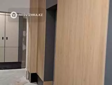 2-комнатная квартира, этаж 4 из 16, 56 м²